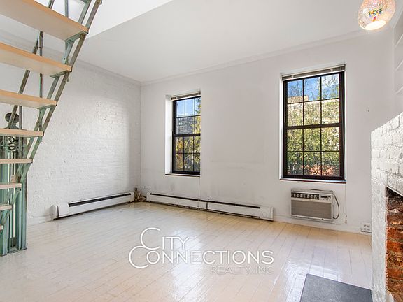 3rd image of 135 W 94th St #4