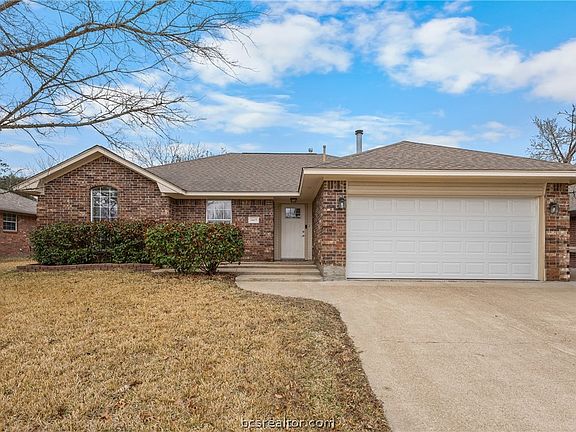 4th image of 1405 Front Royal Dr