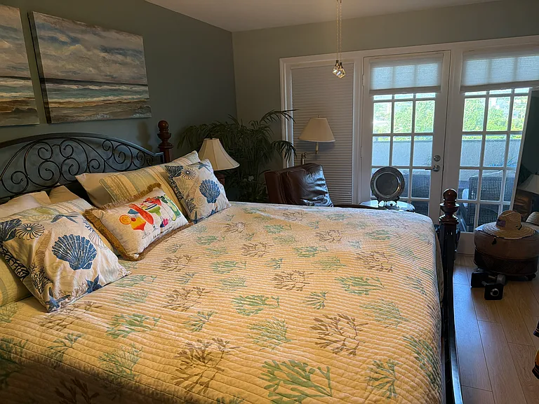 835 S Osprey Ave #312 — Photo 5