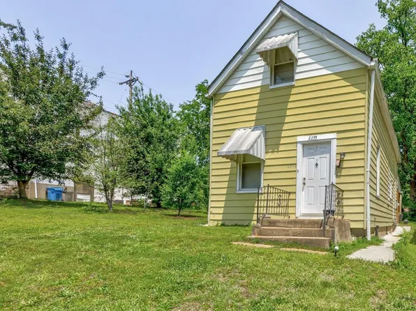 2235 Gasconade St, Saint Louis, MO 63118
