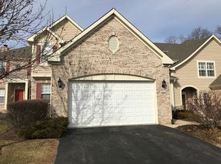 484 W Fontenay Way, Palatine, IL 60067