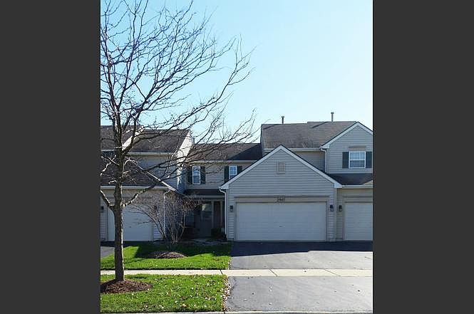 1st image of 2947 White Thorn Cir