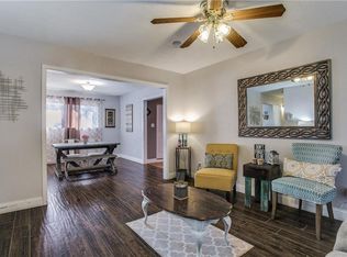 1808 E Lovers Ln, Arlington, TX 76010