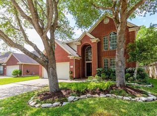 623 Deer Hollow Dr, Sugar Land, TX 77479