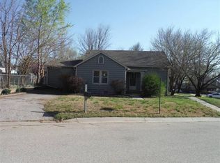 121 W Blair St, Mulvane, KS 67110
