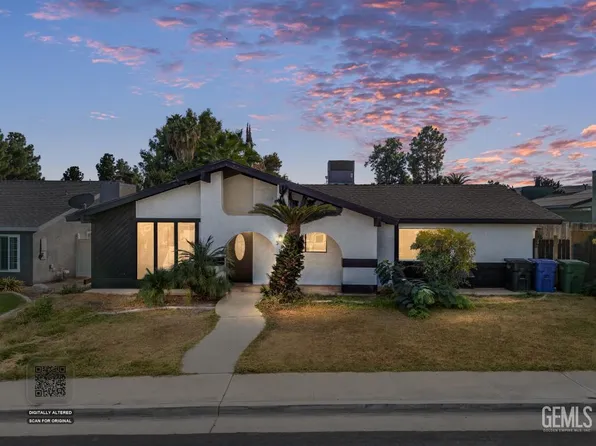 329 Pine Dr, Taft, CA 93268
