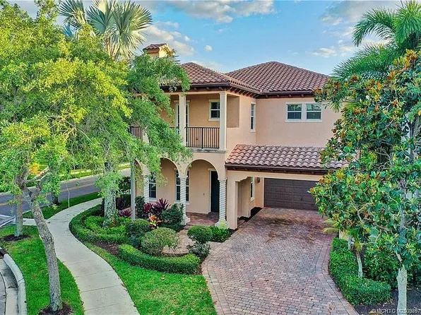 104 Tulip Tree Ct, Jupiter, FL 33458