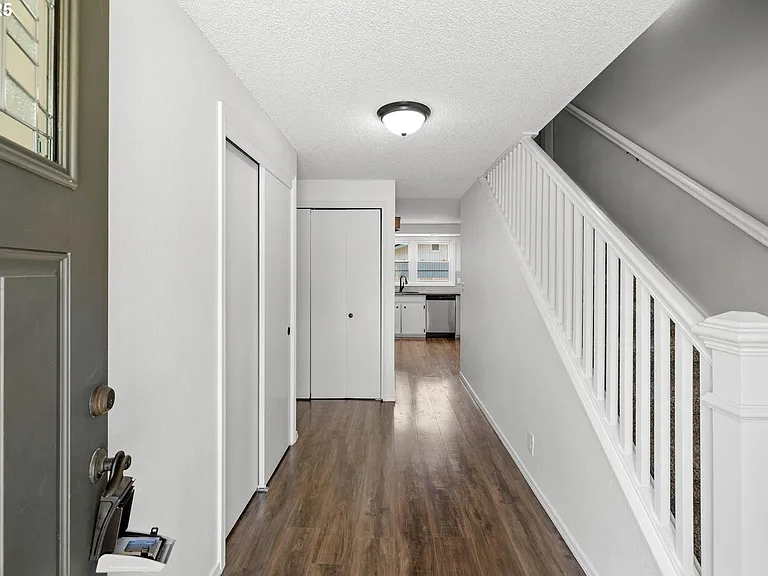 14103 SE McGillivray Blvd — Photo 4