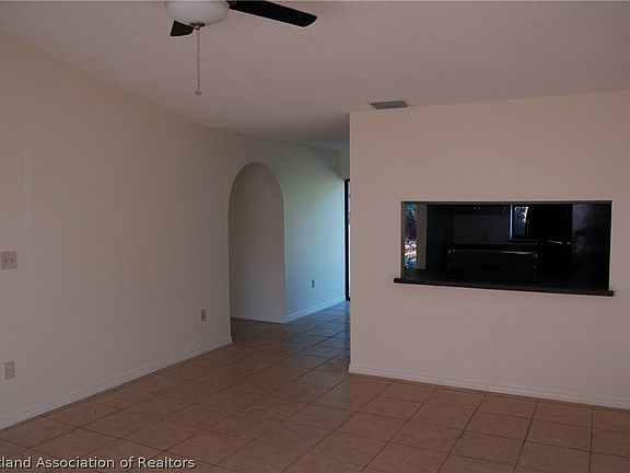 2nd image of 4927 Manatee Dr