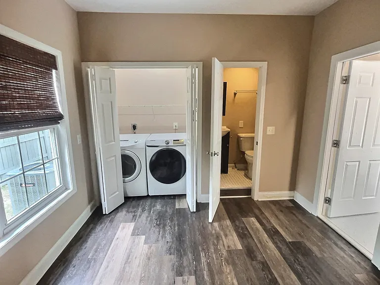 6500 Colonial Dr — Photo 4