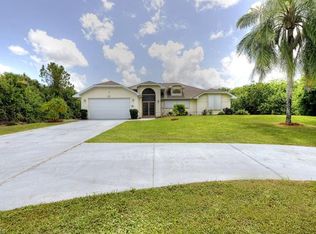 318 Monroe Ave, Lehigh Acres, FL 33936