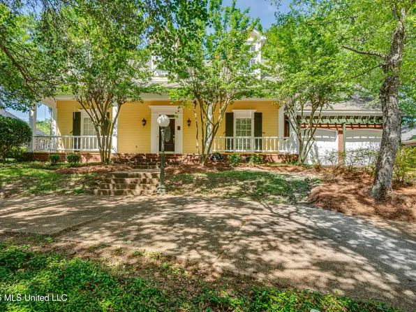 208 Azalea Ct, Brandon, MS 39047