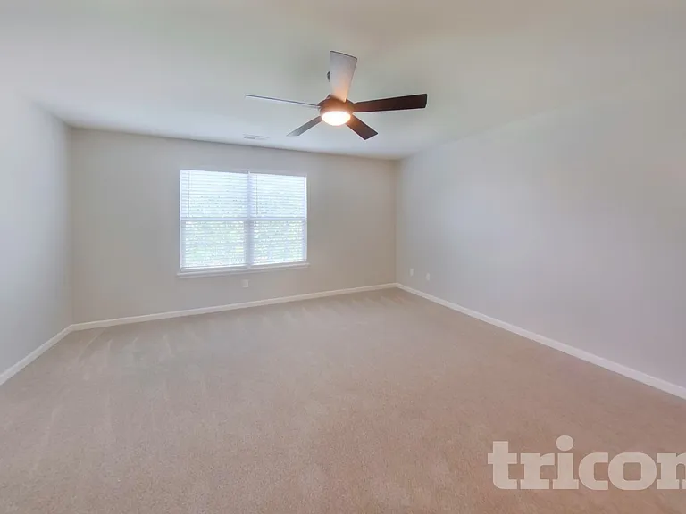 9626 Rothman Ln — Photo 10