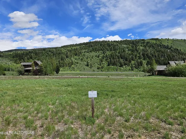 7513 Reserve Dr, Victor, ID 83455