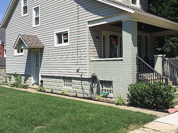 2nd image of 1510 4th Ave