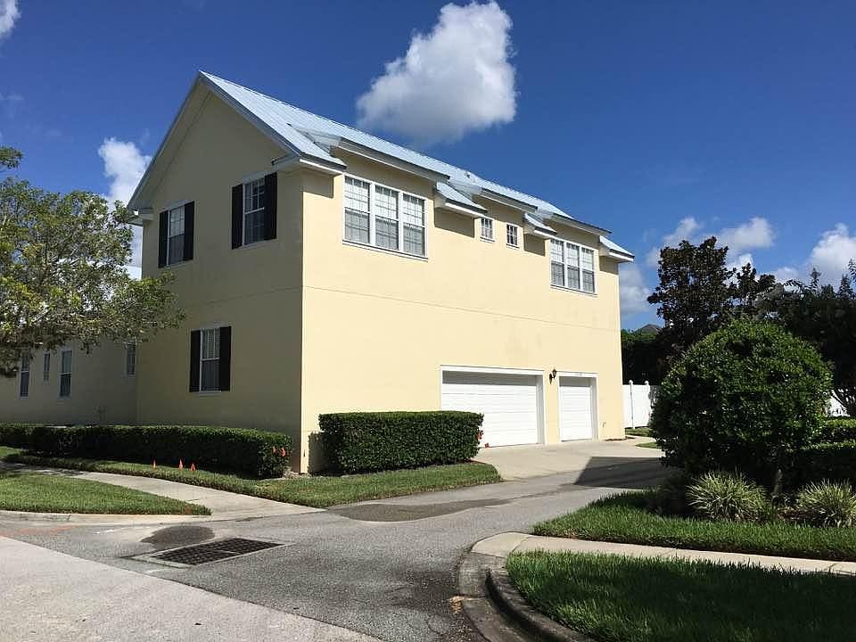 Garage Apt. 1029 sq foot for rent