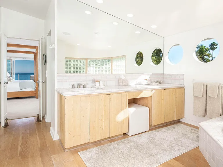 8058 Puesta Del Sol — Photo 20