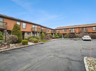 1F Brookside Hts BLDG 1 #F, Wanaque Boro, NJ 07465