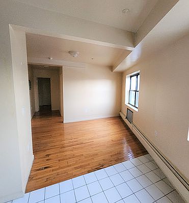 5th image of 28-14 31st St #512