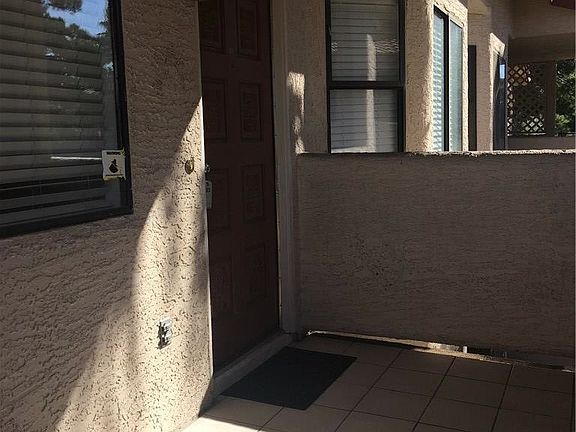 3rd image of 841 Rock Springs Dr APT 202