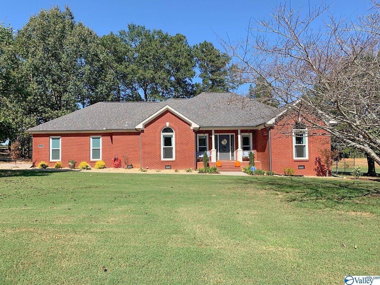 1219 Johnson Ave, New Hope, AL 35760 | Zillow