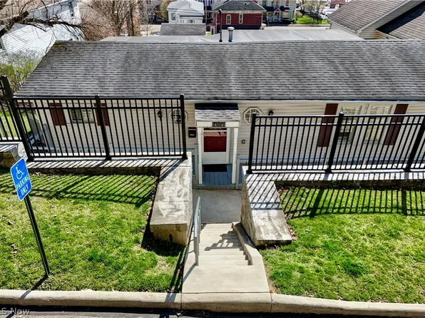 414 Sherman St, Dennison, OH 44621