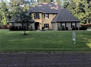 29 Country Squire Rd, Natchez, MS 39120