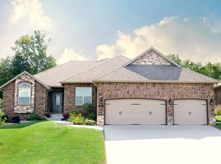 1245 S Rosemoor Dr, Nixa, MO 65714