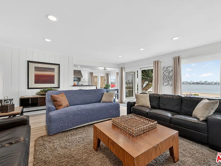 6819 E Ocean Blvd — Photo 9