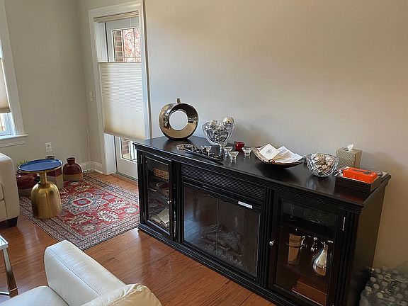 4th image of 1 Wayland Ave Unit 101N