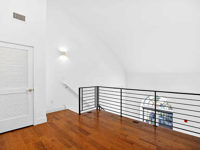 Clearfield Lofts — Photo 34