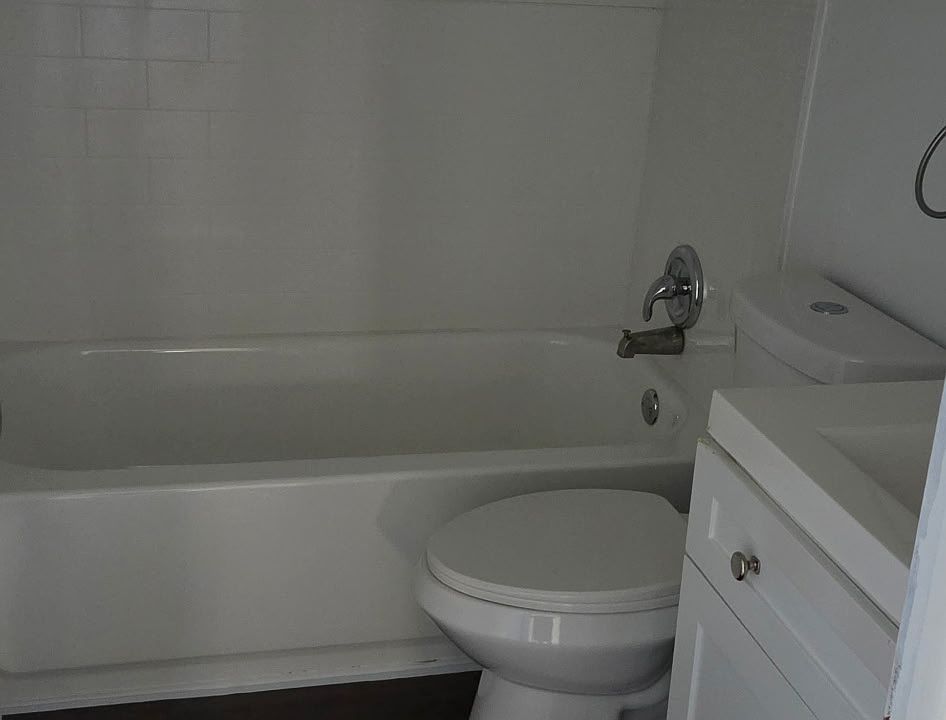 1st image of 2117 Vernon Dr