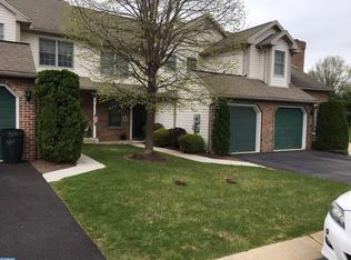 409 Epsilon Dr, Wernersville, PA 19565