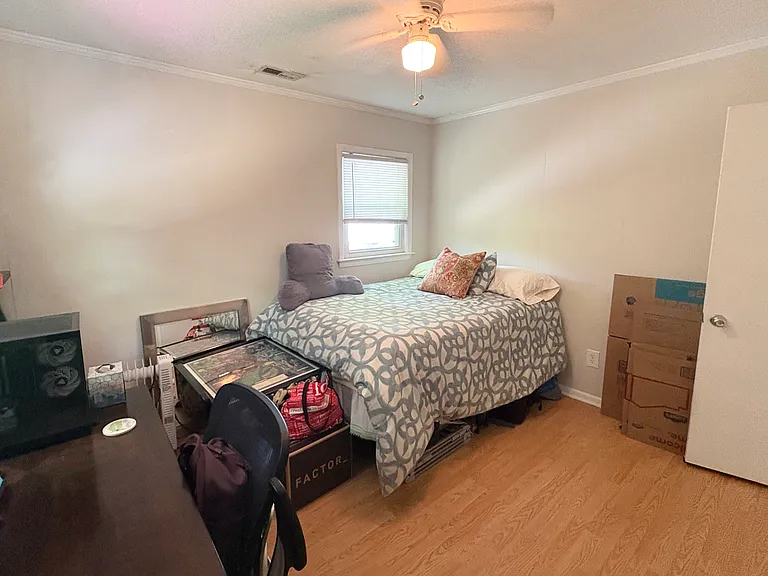 5 Howell St #4 — Photo 7