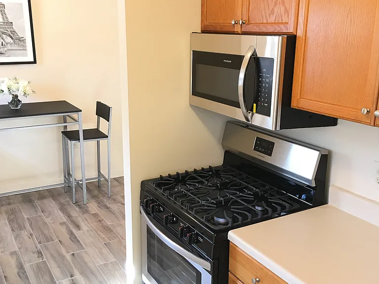 5929 Quantrell Ave #204 — Photo 10