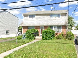 14 Woodward St FLOOR 2, Saddle Brook, NJ 07663