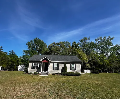 90 Young Rd Photo 1