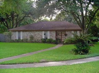 6202 Wagonwheel Cir, Houston, TX 77088