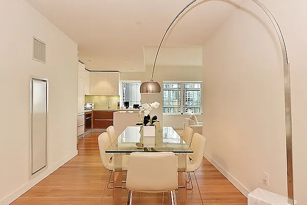 Rented by Nest Seekers International | media 12