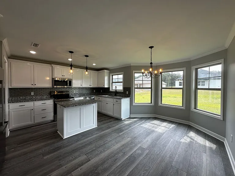 103 Brandi Ave — Photo 4