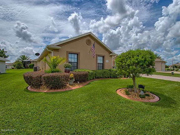 2nd image of 17473 SE 121st Cir