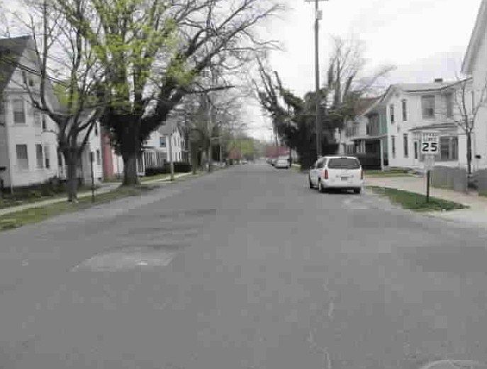 2nd image of 128 Hampton St