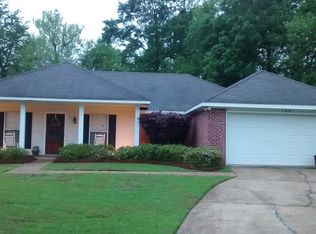 104 Bay Point Cv, Byram, MS 39272