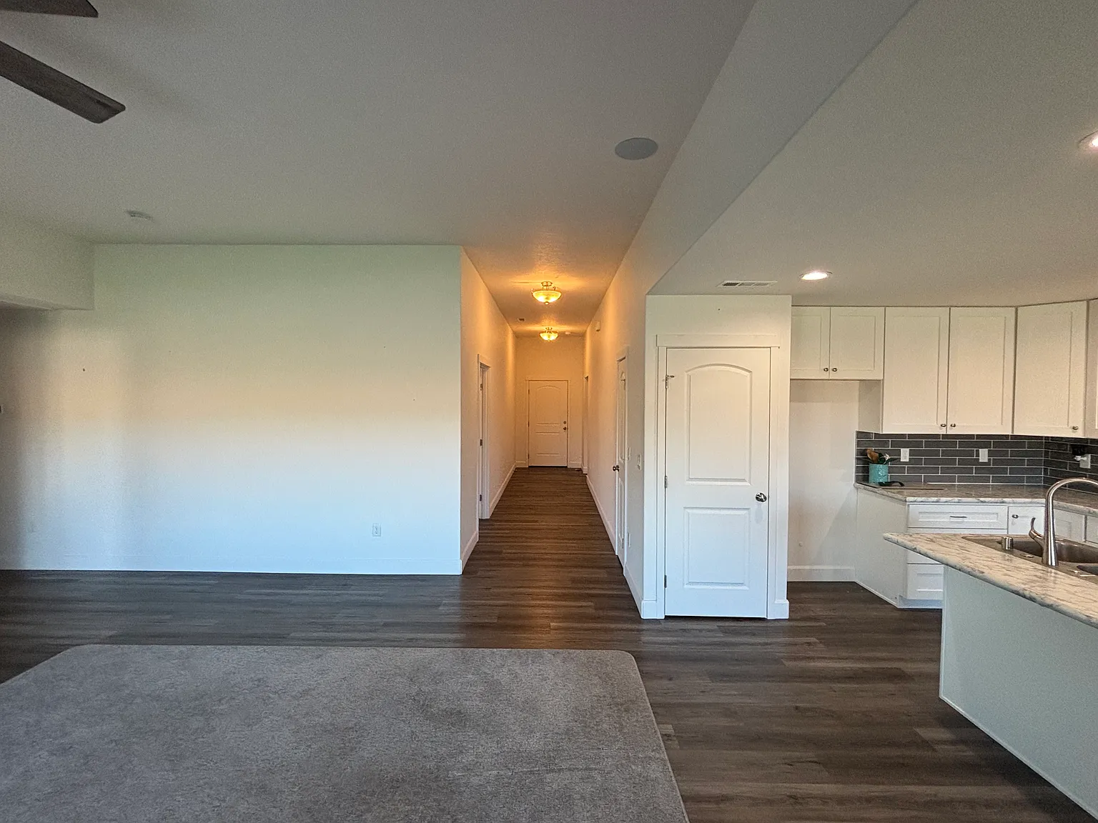 3 bed, 1593 sqft, $2,600 — Photo 4