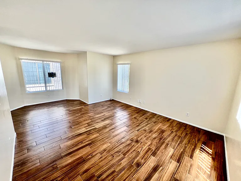 2916 E South St #2 — Photo 5