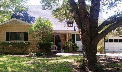 1st image of 3206 Oaklawn Dr