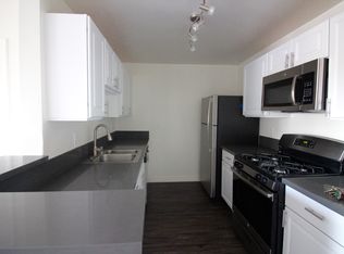 1725 Grismer Ave #209A, Burbank, CA 91504