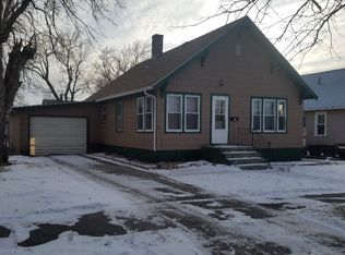 319 W 8th Ave, Webster, SD 57274