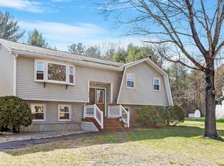 258 Beech St, Tewksbury, MA 01876