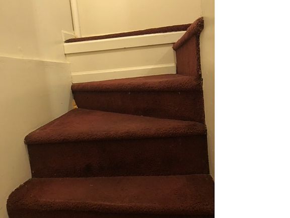 3rd image of 19442 Murdock Ave Floor 2
